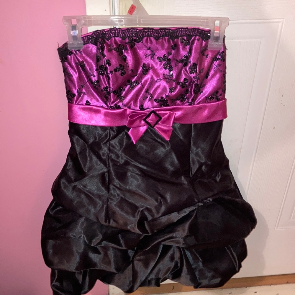 Short party dress